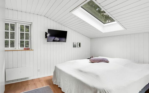 Bengta - from the Sea: Legna, Soffitto, Interior Design, Pavimentazione, Pavimento, Camera Da Letto, Casa, Letto, Camera, Bedding
