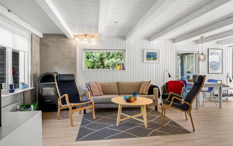 Nanne - from the Sea: Legna, Pavimentazione, Interior Design, Mobilia, Pavimento, Soffitto, Pavimento In Legno, Soggiorno, Casa, Camera