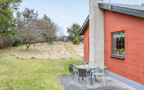 Saxe - 1Km from the Sea: Casa, Tetto, Casa, Villetta, Capannone, Edifici Giardino, Raccordo, Cortile, Log Cabin, Capanna