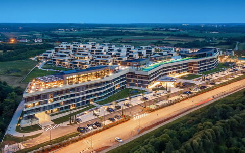 Alloggio:&nbsp;Petram Resort & Residences 121.9