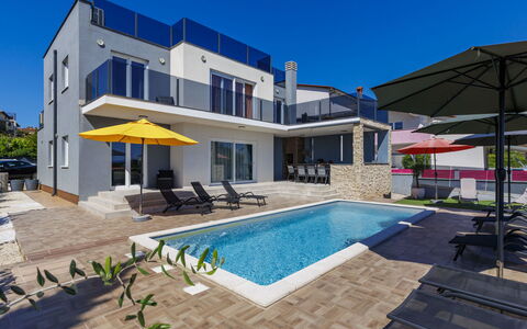 Serenissima: Appartamento, Balcone, Costa, Hotel, Ricorrere, Località Balneare, Resort Citta ', Baia, Attico