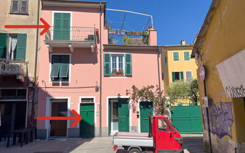 Casa Nanai - Levanto: Quartiere, Porta, Dipingere, Balcone