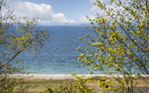Adelinde - 300M from the Sea: Mobilia, Mare, Sedia, Shade, Balcone, Mobili Da Esterno, Eco Hotel, Costa, Deck, Color Legno