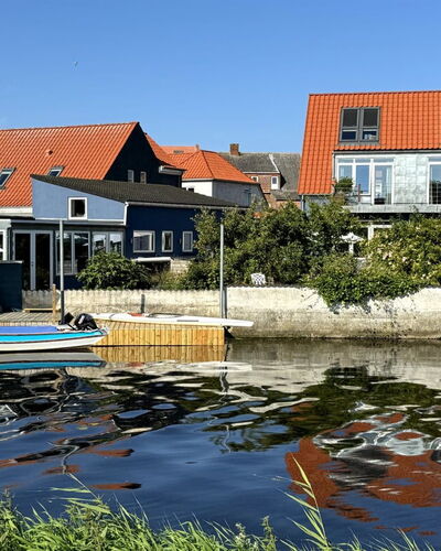 Frænde - 500M from the Sea