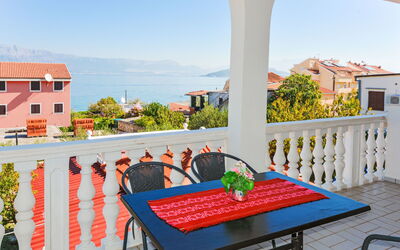 Trogir Slatine 170: Erba, Casa, Area Rurale, Villetta, Tetto, Casa, Paesaggio, Plain, Lotto