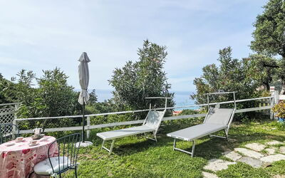 Finale Ligure 30: Erba, Casa, Area Rurale, Villetta, Tetto, Casa, Paesaggio, Plain, Lotto