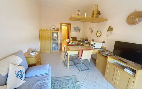 Coniglio Beach: Erba, Casa, Area Rurale, Villetta, Tetto, Casa, Paesaggio, Plain, Lotto