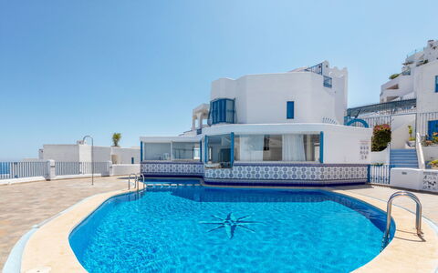 Perla: Piscina, Zona Residenziale, Urban Design, Insediamento Umano, Casa, Estate, Appartamento, Ricorrere, Condominio, Hacienda