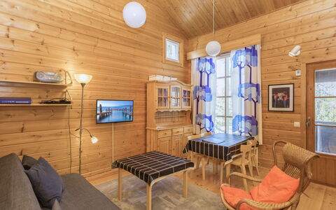 Veramukka B1: Legna, Soffitto, Interior Design, Pavimentazione, Casa, Pavimento, Villetta, Camera, Log Cabin, Color Legno