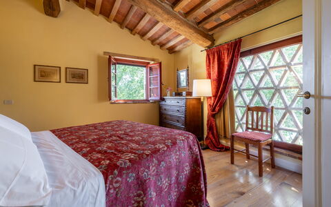 Villa Santa Barbara: Parete, Mobilia, Legna, Casa, Interior Design, Biancheria, Camera, Letto, Camera Da Letto, Lenzuolo
