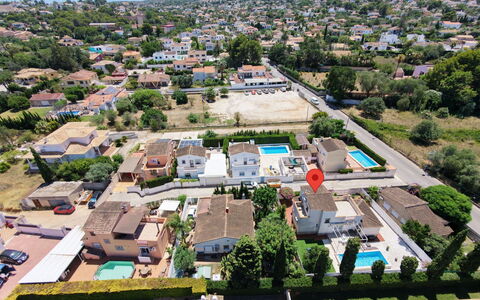 Harmonia: Zona Residenziale, Zona Urbana, Quartiere, Cittadina, Urban Design, Insediamento Umano, Visione Globale, Piscina, Sobborgo, Fotografia Aerea