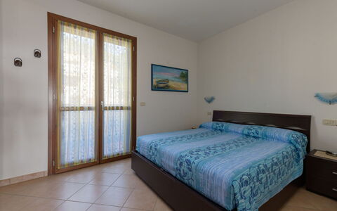 Bellavista: Interior Design, Pavimento, Legna, Letto, Pavimentazione, Camera, Camera Da Letto, Soffitto, Lenzuolo, Mobilia