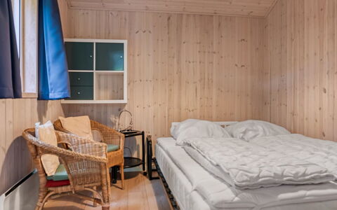 Ferdine - from the Sea: Mobilia, Interior Design, Camera Da Letto, Pavimento, Pavimentazione, Letto, Legna, Soffitto, Lenzuolo, Tessile