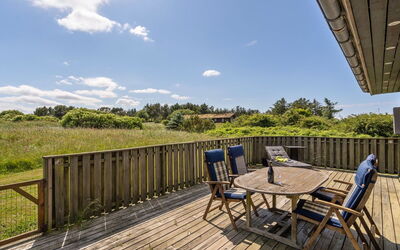 Solveig - 1.5Km from the Sea