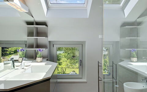 Zani: Interior Design, Soffitto, Idraulico Fixture, Pavimentazione, Casa, Pavimento, Bagno, Rubinetto, Lavello, Idraulico