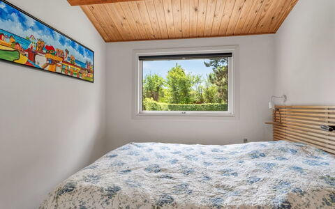 Maris - 200M from the Sea: Parete, Camera Da Letto, Legna, Interior Design, Letto, Soffitto, Lenzuolo, Bedding, Pavimento, Mobilia