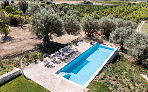 Villa Maddalena: Piscina, Blu, Ricorrere, Materiale Composito, Terme, Tempo Libero, Estate, Eco Hotel, Lettino, Mobili Da Esterno
