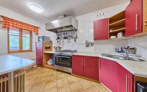 Penzion Exnar: Cucina, Pavimentazione, Legna, Soffitto, Interior Design, Pavimento, Apparecchio Major, Elettrodomestico Da Cucina, Camera, Illuminazione
