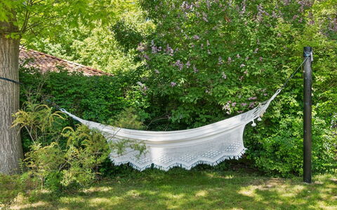 Daren - 235M from the Sea: Giardino, Netto, Shade, Materiali Naturali, Backyard