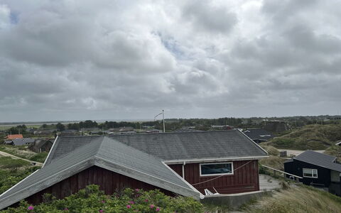 Nyyrikki - 350M from the Sea: Tetto, Architettura, Lotto, Area Rurale, Villetta, Casa, Pendenza, Capannone, Capanna