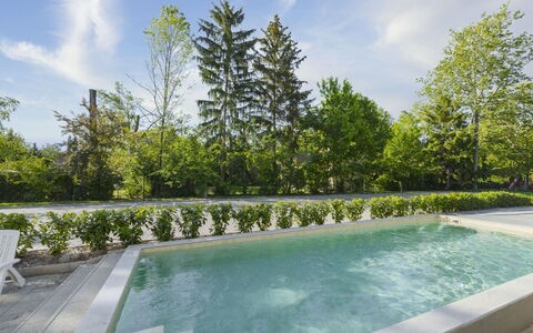 Gárdonyi Garden: Acqua, Piscina, Materiale Composito, Giardino, Giochi D'Acqua, Shade, Landscaping, Ricorrere, Eco Hotel, Riflessione