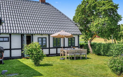 Olufdine - 350M from the Sea: Tetto, Casa, Villetta, Casa, Giardino, Prato, Agriturismo, Estate, Shade, Cortile