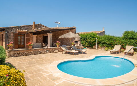 Son Julia de Sa Torre: Mobili Da Esterno, Ricorrere, Piscina, Estate, Shade, Villa, Agriturismo, Eco Hotel, Ombrello, Flagstone