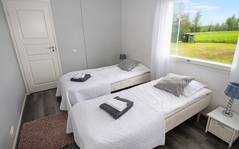 Koto: Legna, Camera Da Letto, Pavimento, Letto, Pavimentazione, Telaio Del Letto, Casa, Bedding, Lenzuolo, Camera