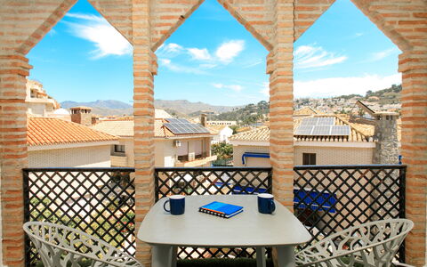 Alcazar: Ricorrere, Piscina, Estate, Shade, Landscaping, Eco Hotel, Hotel, Villa