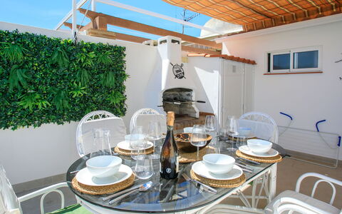 Alcazar: Ricorrere, Piscina, Estate, Shade, Landscaping, Eco Hotel, Hotel, Villa
