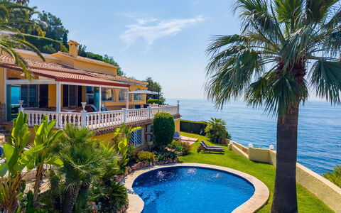 Horizonte: Ricorrere, Piscina, Estate, Shade, Landscaping, Eco Hotel, Hotel, Villa