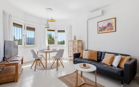 Castellons Vida: Interior Design, Mobilia, Legna, Pavimentazione, Pavimento, Casa, Camera, Soffitto, Appartamento, Soggiorno