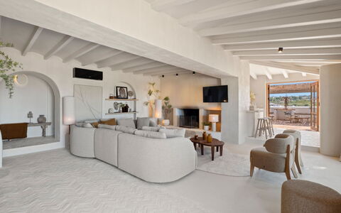 Prana: Parete, Architettura, Casa, Pavimentazione, Interior Design, Pavimento, Appartamento, Soggiorno, Divano