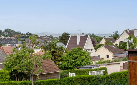 Les Ducs de Normandie: Ricorrere, Piscina, Estate, Shade, Landscaping, Eco Hotel, Hotel, Villa