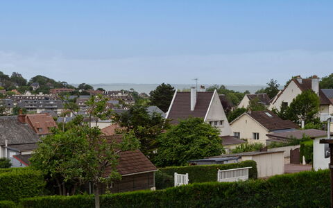 Les Ducs de Normandie: Ricorrere, Piscina, Estate, Shade, Landscaping, Eco Hotel, Hotel, Villa