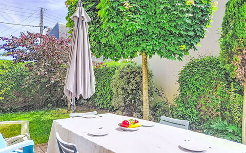 Claudel: Ricorrere, Piscina, Estate, Shade, Landscaping, Eco Hotel, Hotel, Villa
