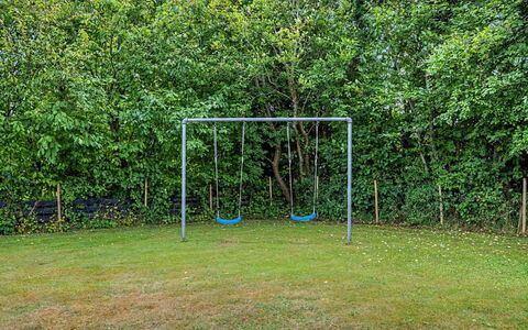 Ragnborg - 700M from the Sea: Erba, Prato, Giardino, Shade, Parco, Netto, Backyard