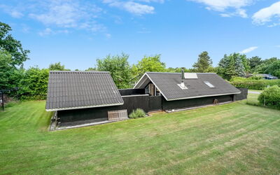 Ragnborg - 700M from the Sea