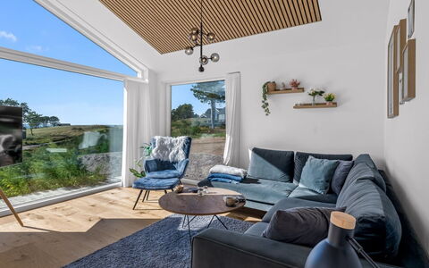 Theodora - 600M from the Sea: Interior Design, Legna, Mobilia, Pavimento, Soffitto, Pavimentazione, Soggiorno, Divano, Casa, Pavimento In Legno