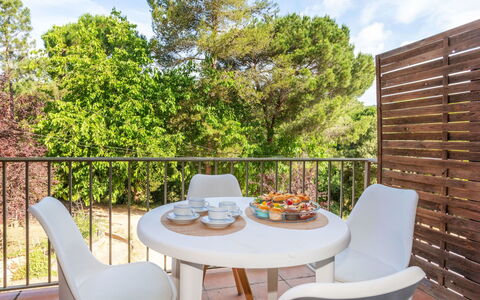 Sant Eloi: Mobilia, Mobili Da Esterno, Tavolo Esterno, Sedia, Portico, Giardino, Shade, Deck, Color Legno, Balcone