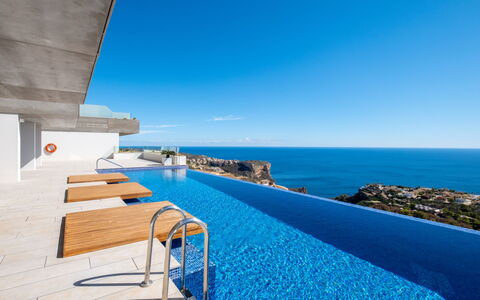 Blue Infinity i: Piscina, Ricorrere, Casa, Eco Hotel, Estate, Terrazza, Villa, Cortile, Design, Mobili Da Esterno