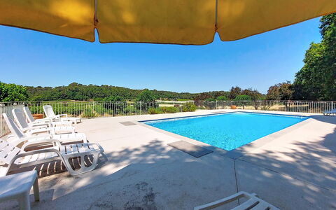 Chateau Payan: Blu, Piscina, Mobili Da Esterno, Ricorrere, Terme, Lettino, Eco Hotel, Shade, Sedia, Landscaping