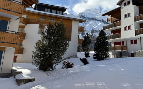Snowfun B: Neve, Inverno, Congelamento, Catena Montuosa, Appartamento, Geomorfologia Glaciale, Alpi, Balcone, Paesino Di Montagna, Calotta Di Ghiaccio