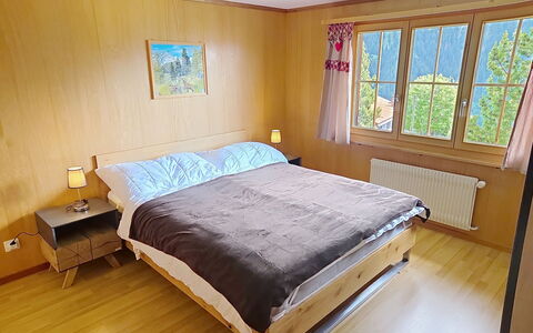 Casa Peist: Mobilia, Pavimento, Legna, Pavimentazione, Interior Design, Letto, Camera Da Letto, Camera, Lenzuolo, Illuminazione