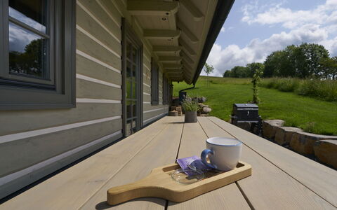 Dva: Balcone, Villa
