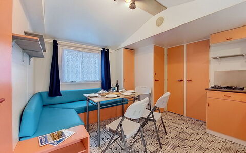 Le Kernic 2: Balcone, Villa