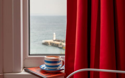 Smugglers View: Rosso, Tenda, Mare, Oceano, Per Finestre, Finestra Trattamento