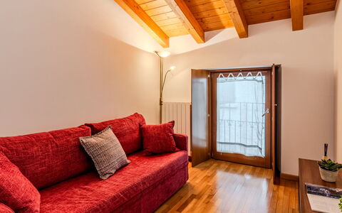 Nido nel Vicolo: Balcone, Villa