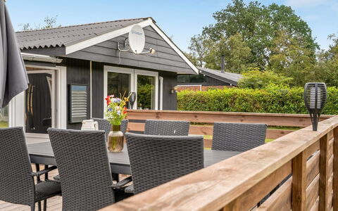 Melisande - from the Sea: Legna, Portico, Casa, Casa, Tetto, Deck, Villetta, Raccordo, Latifoglie, Giardino