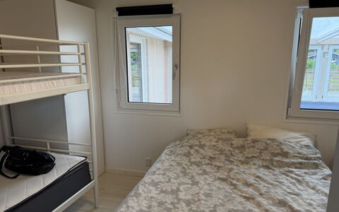 Melisande - from the Sea: Pavimento, Pavimentazione, Legna, Interior Design, Camera Da Letto, Camera, Letto, Porta, Mobilia, Casa